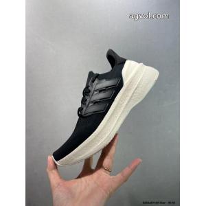 スニーカーワイ・スリー格好良いアイテム 新作モデル 幅広い層におすすめ偽物 ブランド 販売..